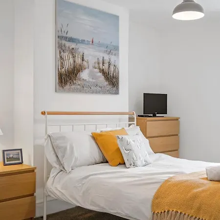 The Gem - 4 Bedrooms Apartamento